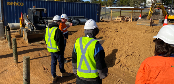 Construction pathways students at Yallourn